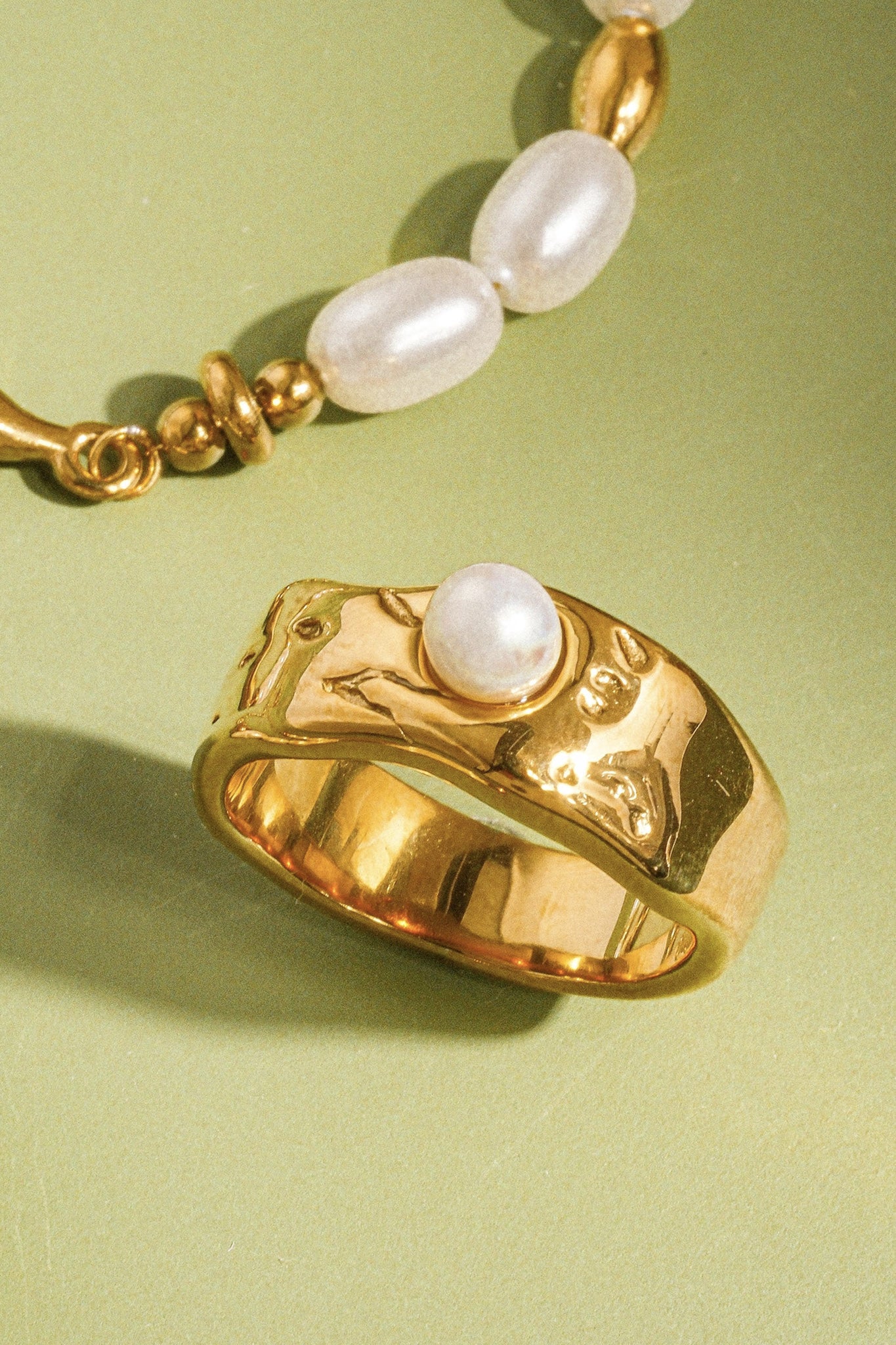 Embrace the ocean's allure with Larrea Cove's Coastal Glow Pearl Ring, a shimmering jewel in our new-arrivals jewelry collection.