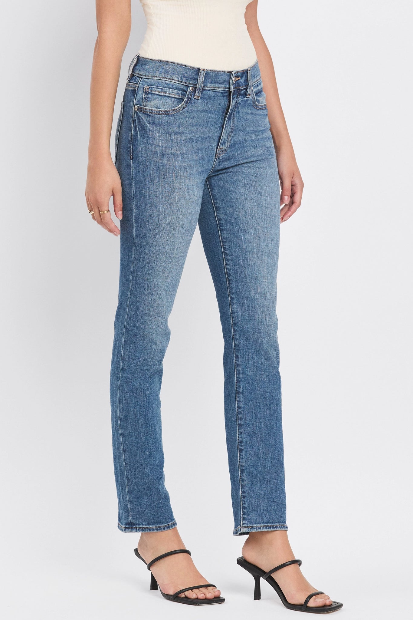 Eunina Gina Slim Straight Jeans in Wilder