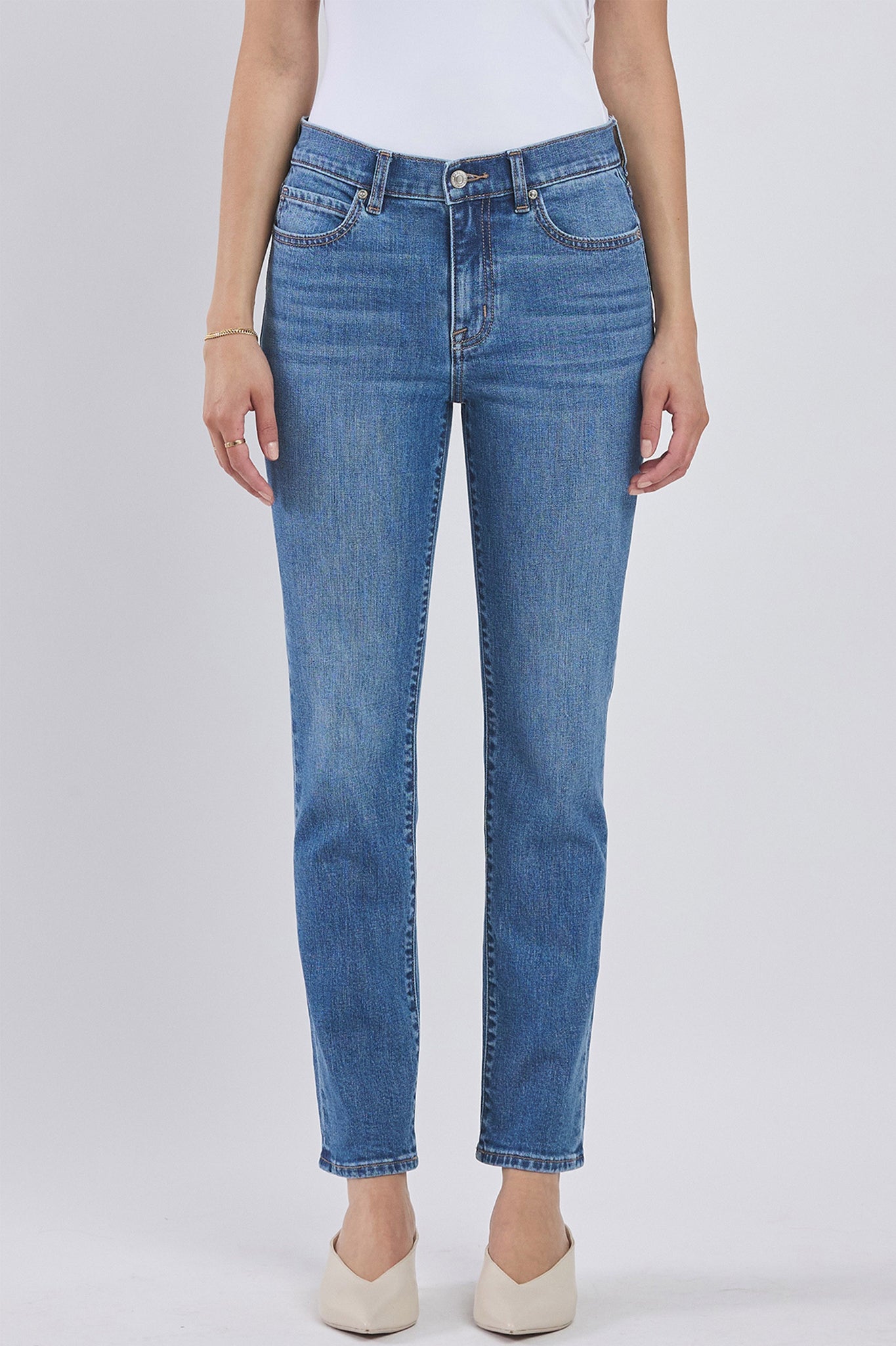 Eunina Gina slim straight jeans in plumes offer a laid-back coastal vibe, perfect for boho-chic ensembles from Larrea Cove.