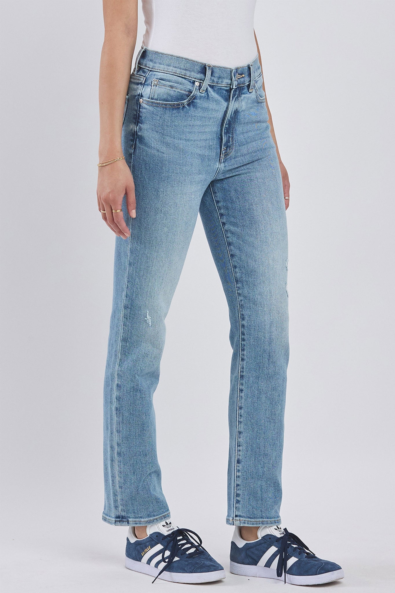 Eunina Luna slim straight jeans in Shoreline offering effortless coastal style, perfect for a laid-back boho vibe with Larrea Cove.