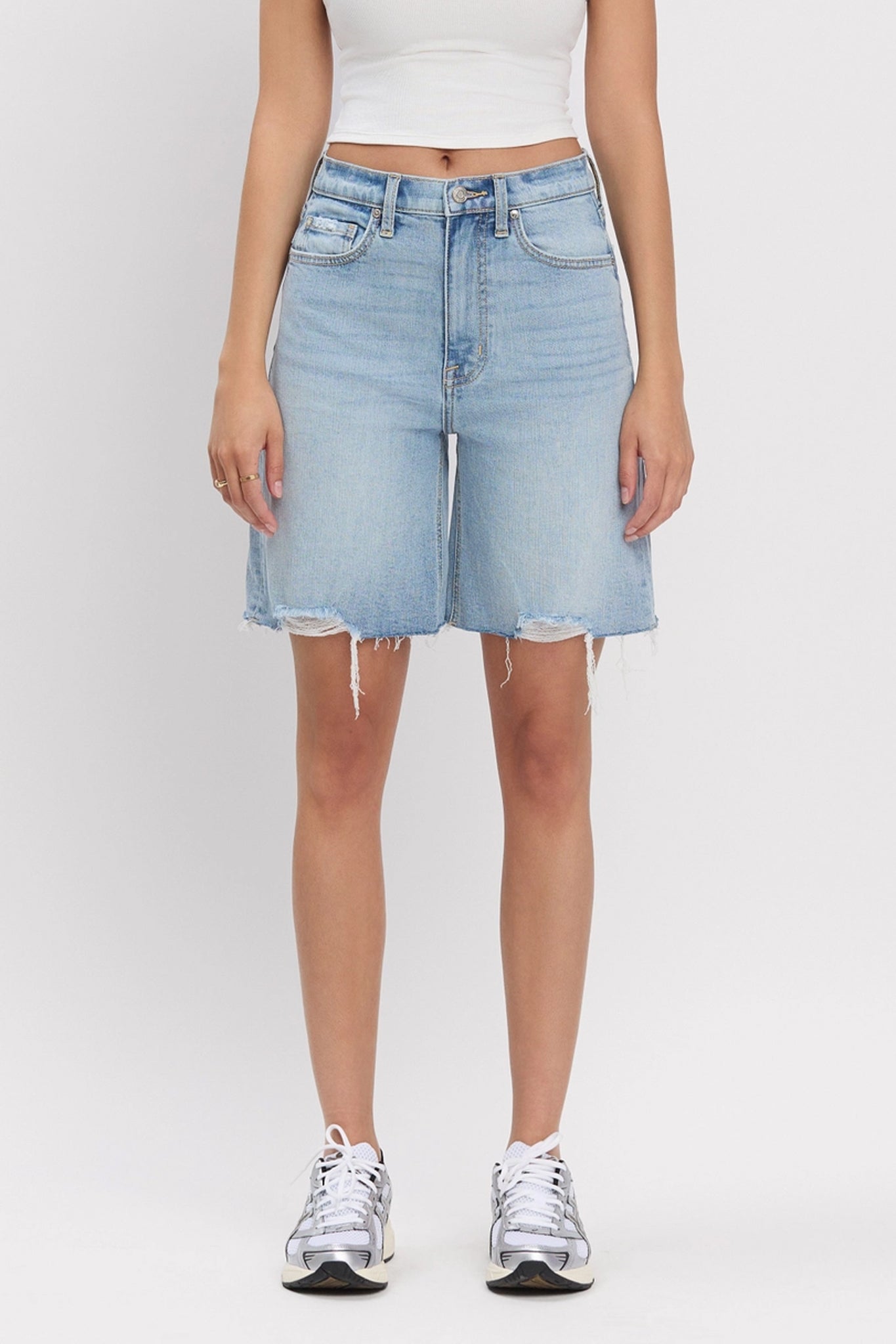 Eunina Alan relaxed short in Noran, a versatile addition to Larrea Cove's boho coastal bottoms collection, perfect for summer.