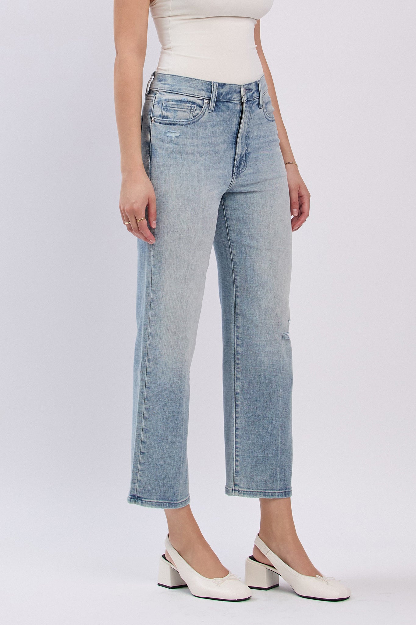 Eunina Dawn wide-leg jeans in Mariposa Lily offer a breezy, boho vibe for Larrea Cove's coastal bottoms collection.