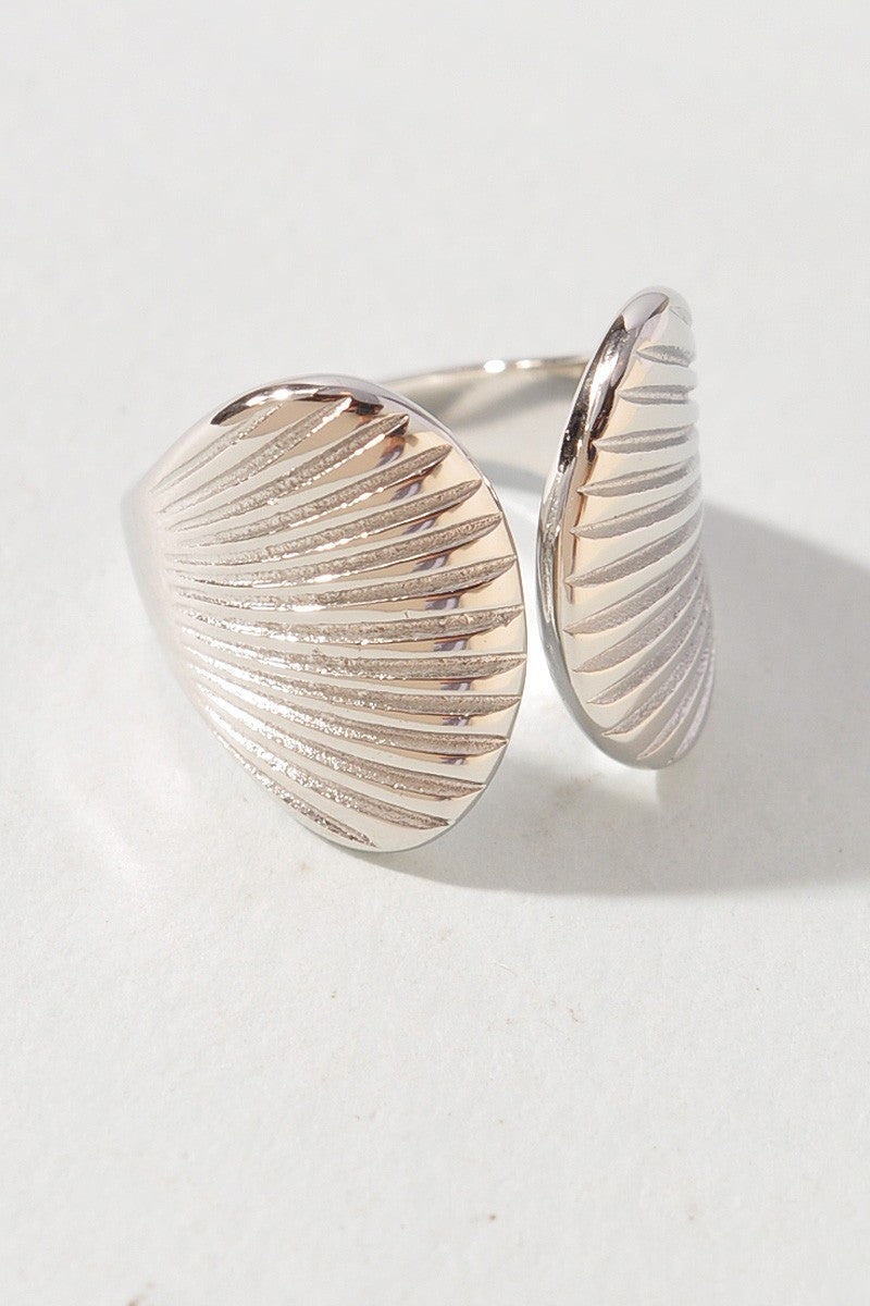 Moonlit Shell Statement Ring in Silver