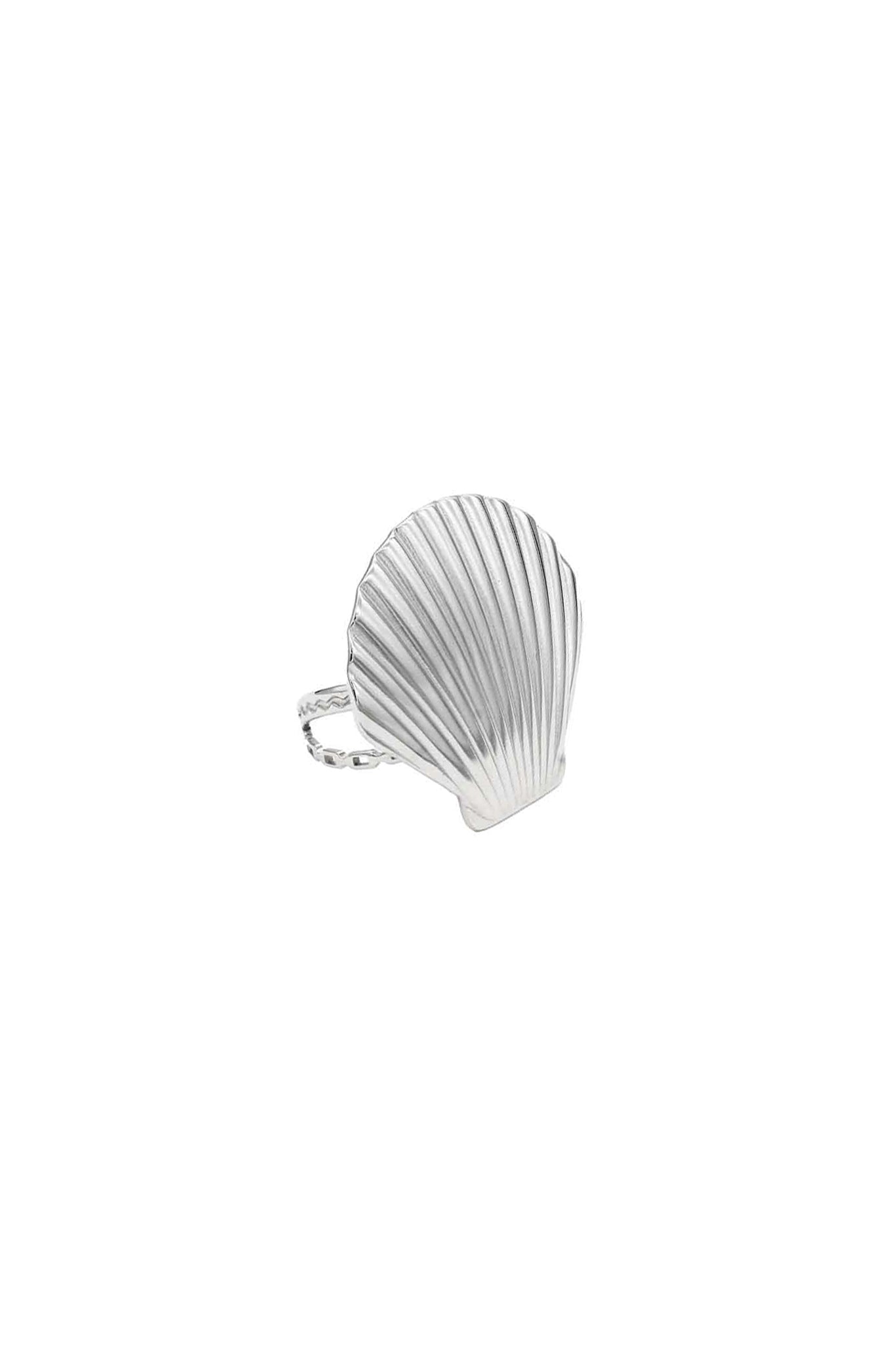 Shell Ring in Silver