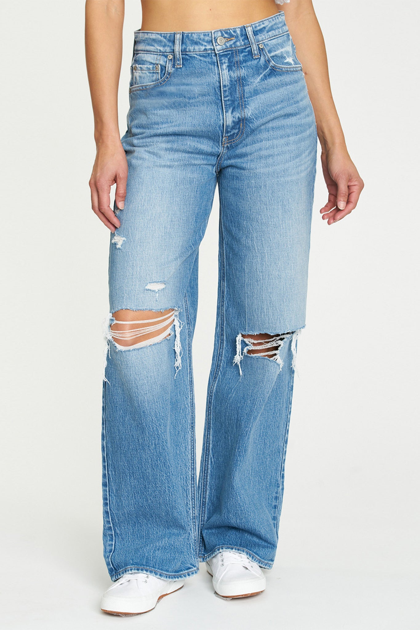 Eunina Ryder baggy jeans in Smoke Tree, offering a relaxed fit perfect for boho coastal vibes from Larrea Cove.