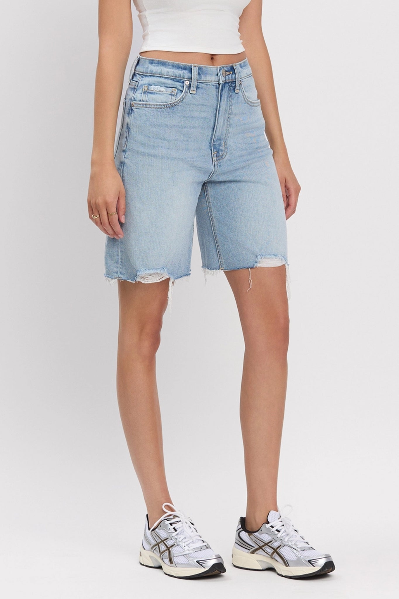 Alan Relaxed Short in Noran