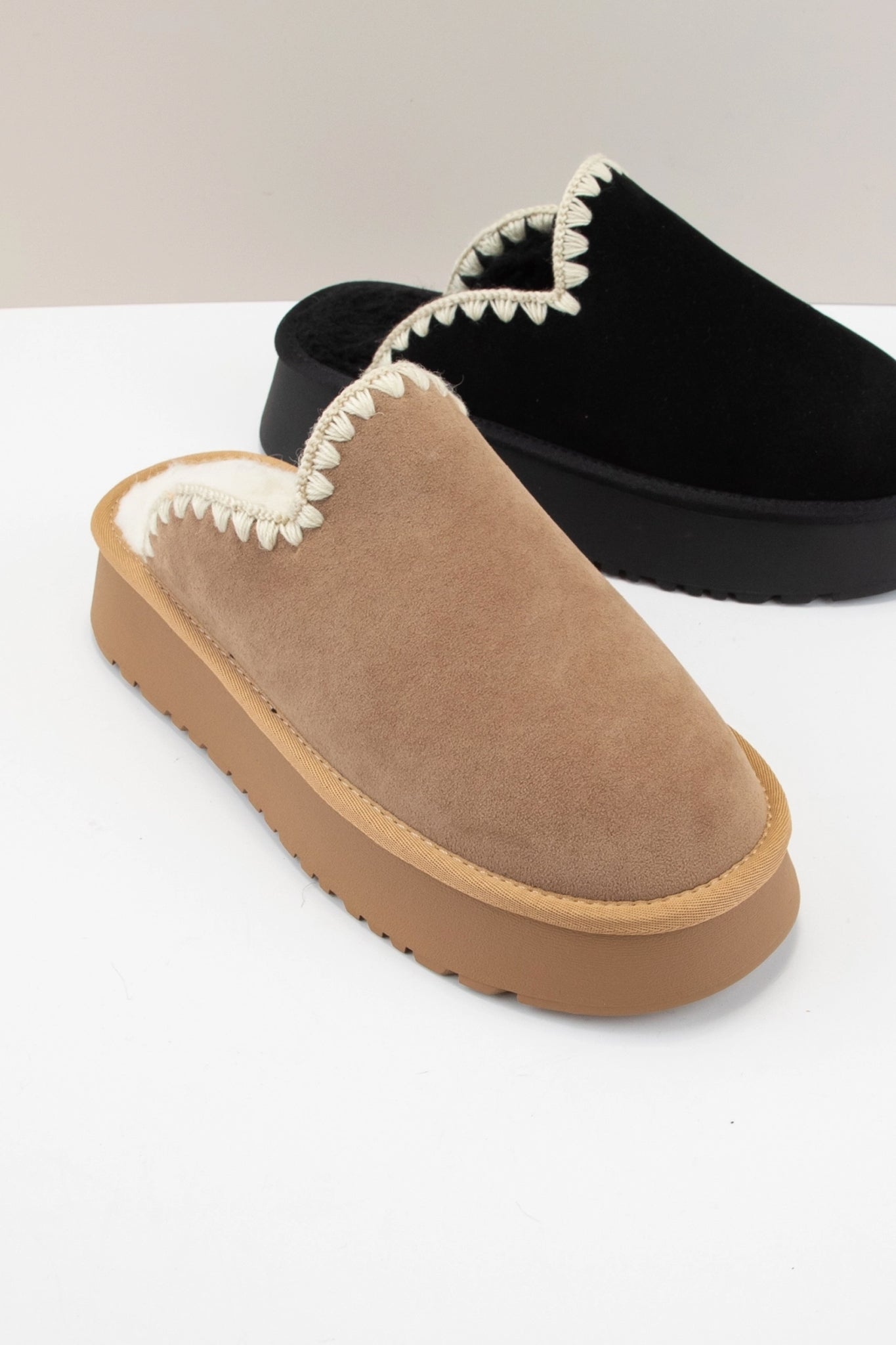 Sierra Cozy Stitch Mules