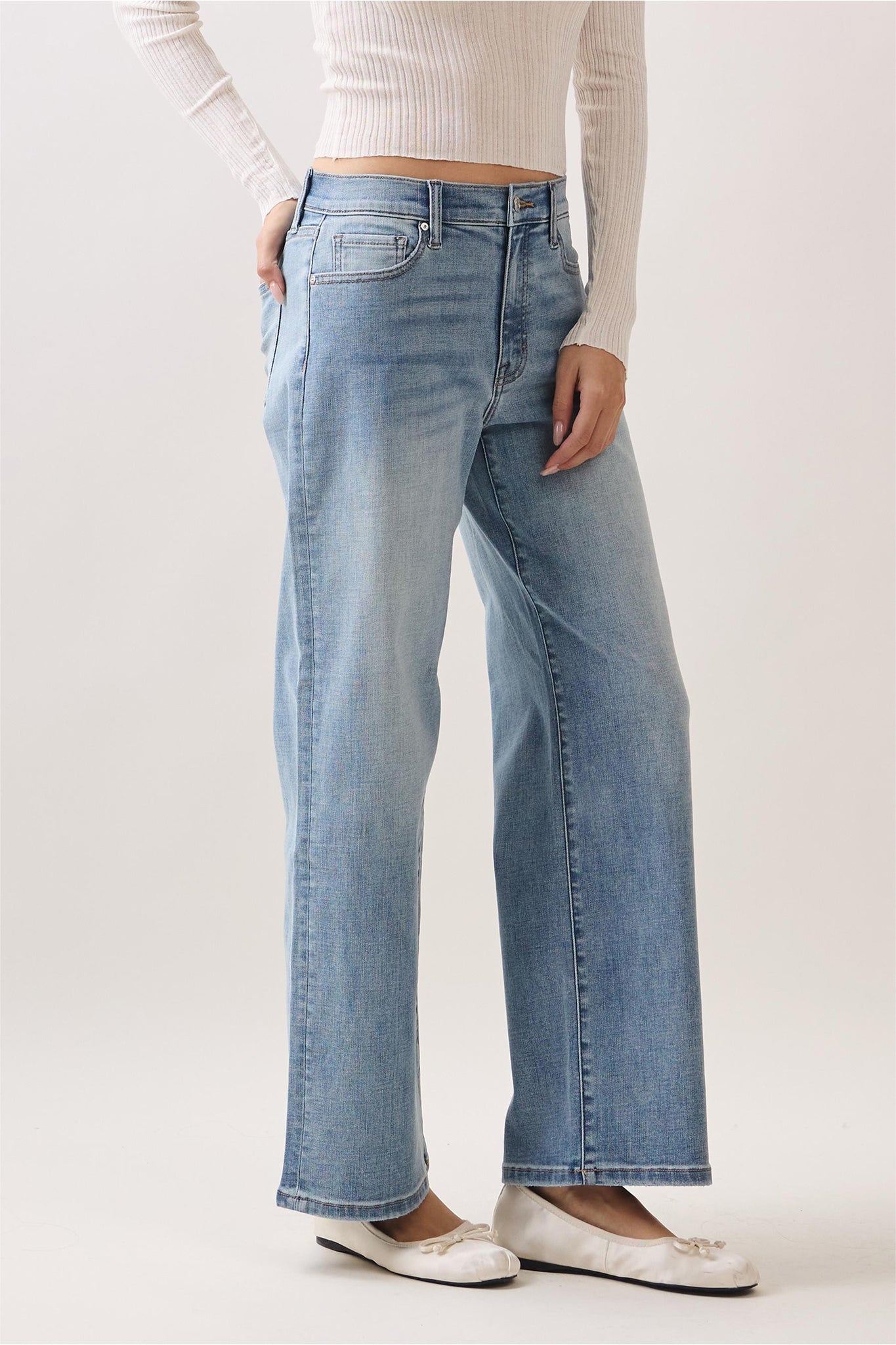 Eunina Brit Wide Leg Jeans in Prescott