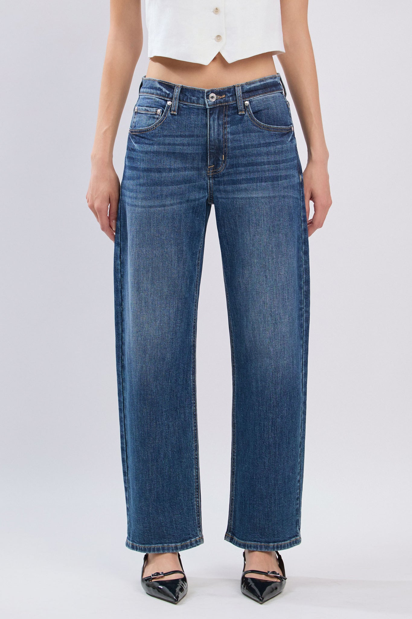 Eunina Danica Bowed Straight Jeans in Drift