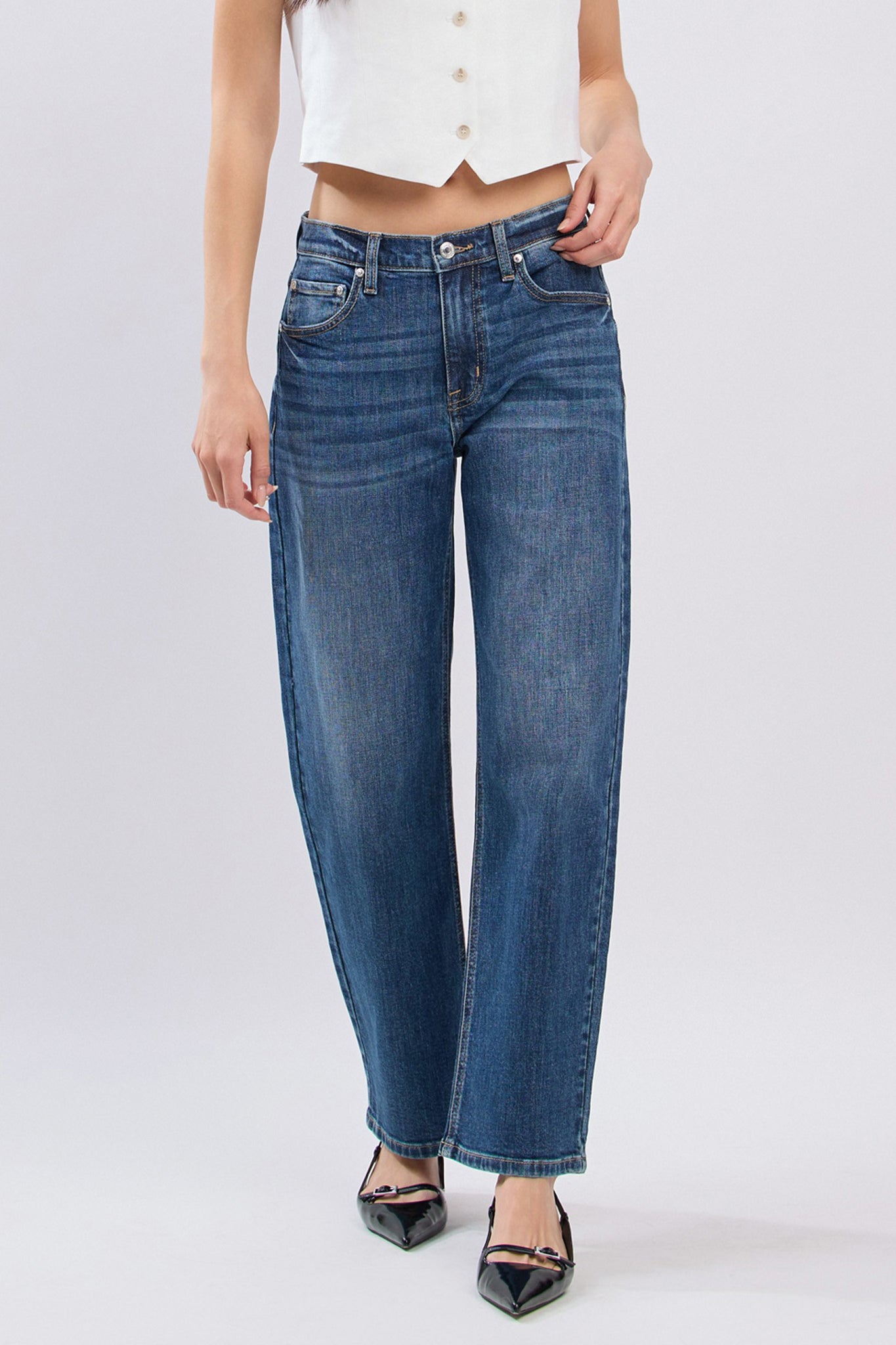 Eunina Danica Bowed Straight Jeans in Drift