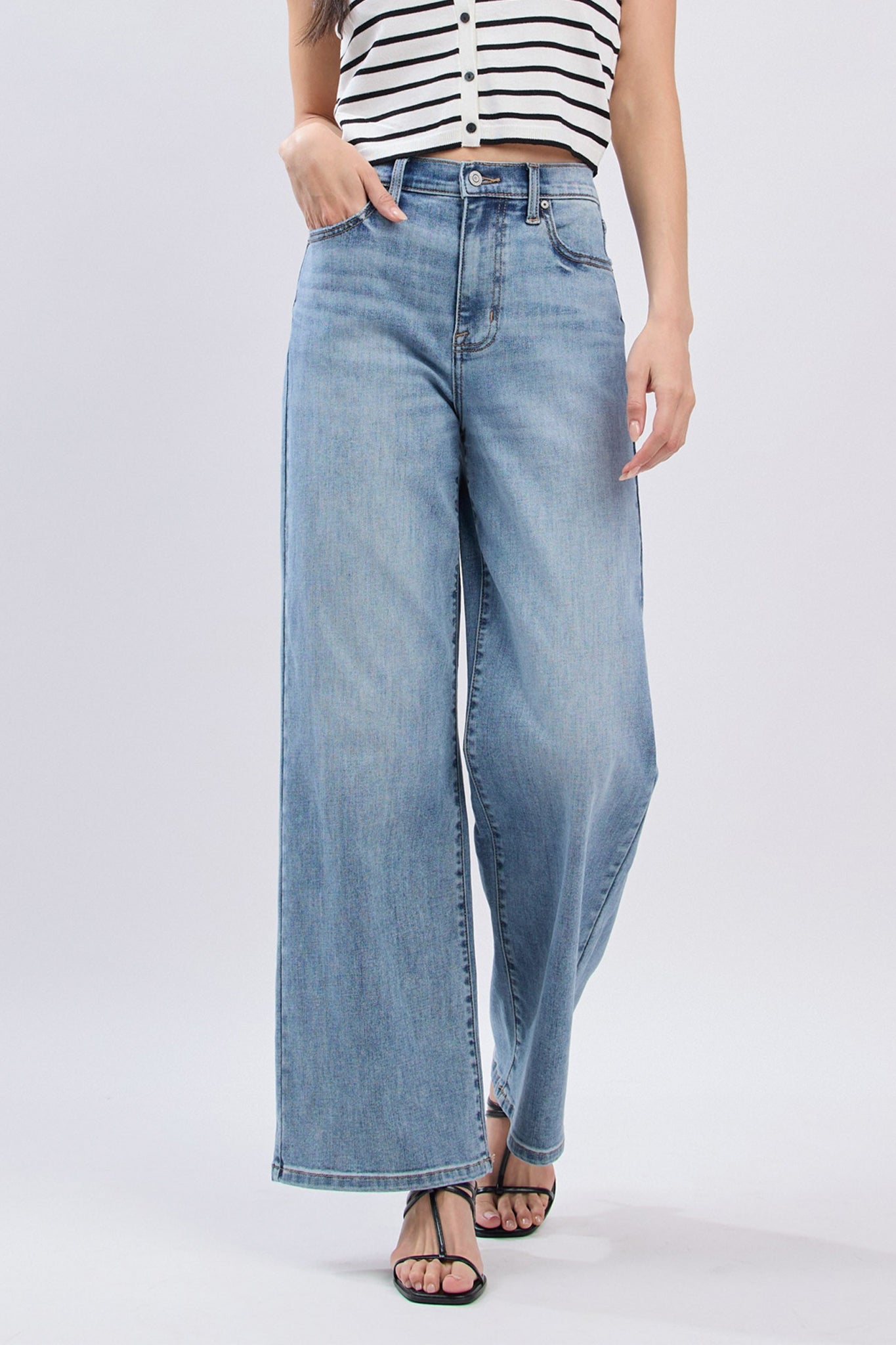 Eunina Joy Wide Leg in Bohm