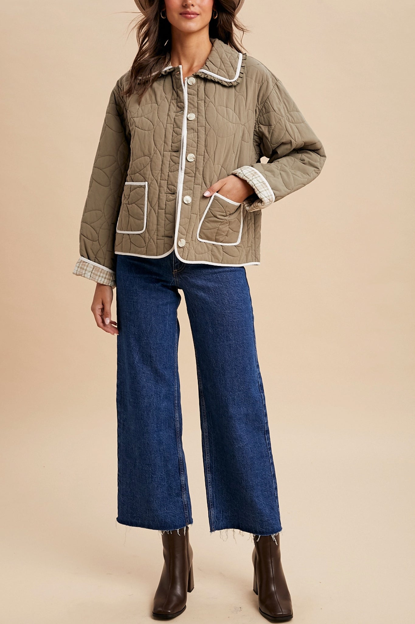 Embrace boho coastal vibes with Larrea Cove's Meadow Trail quilted jacket in olive, perfect for new arrivals in outerwear.