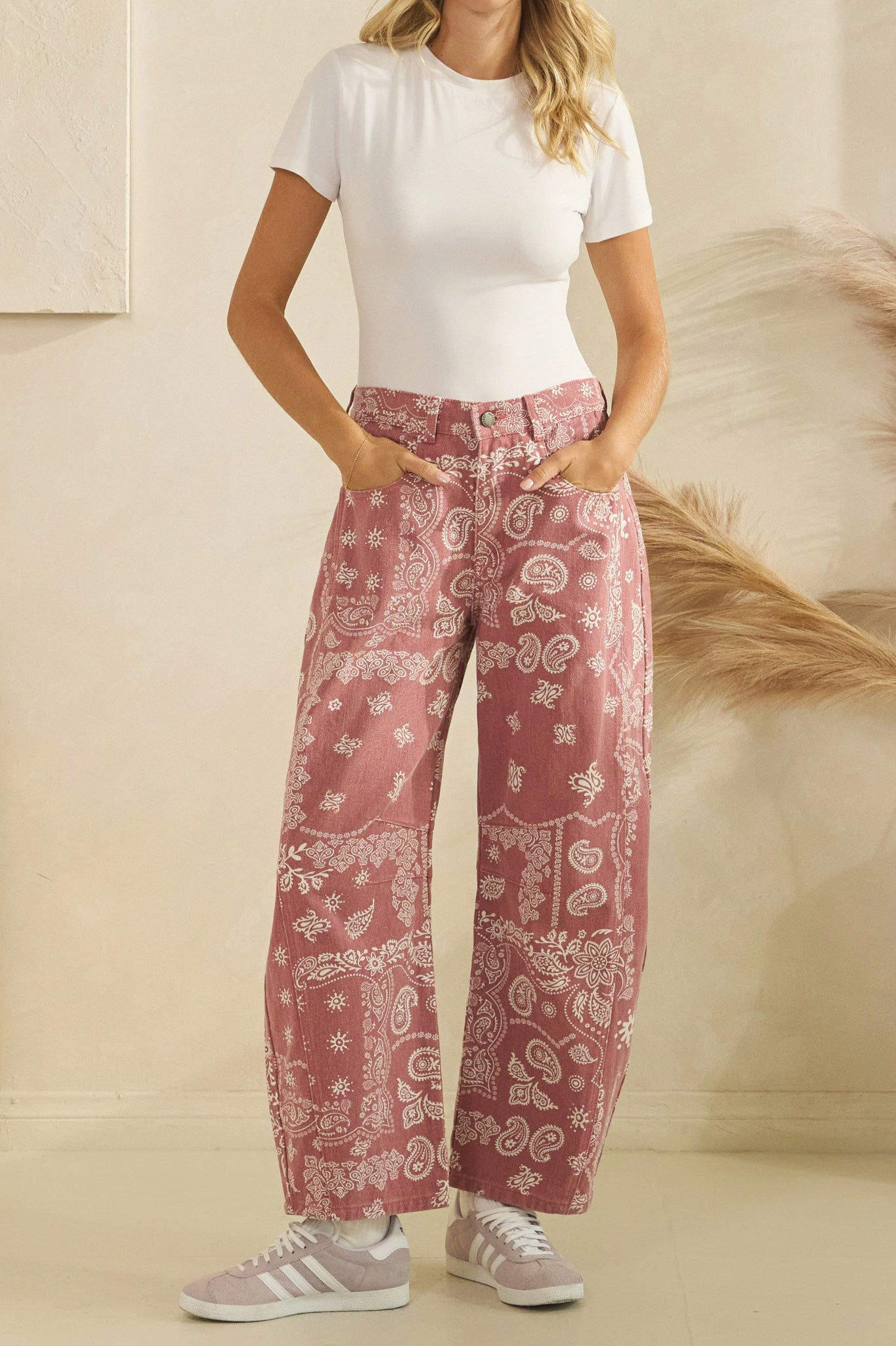 Paisley Barrel Jeans in Mauve