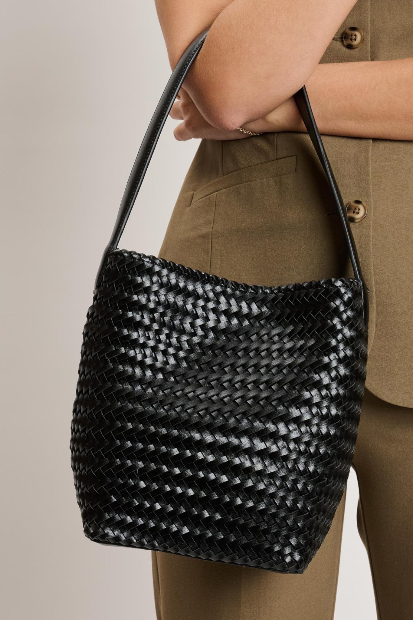 Marina Bucket Tote in Black
