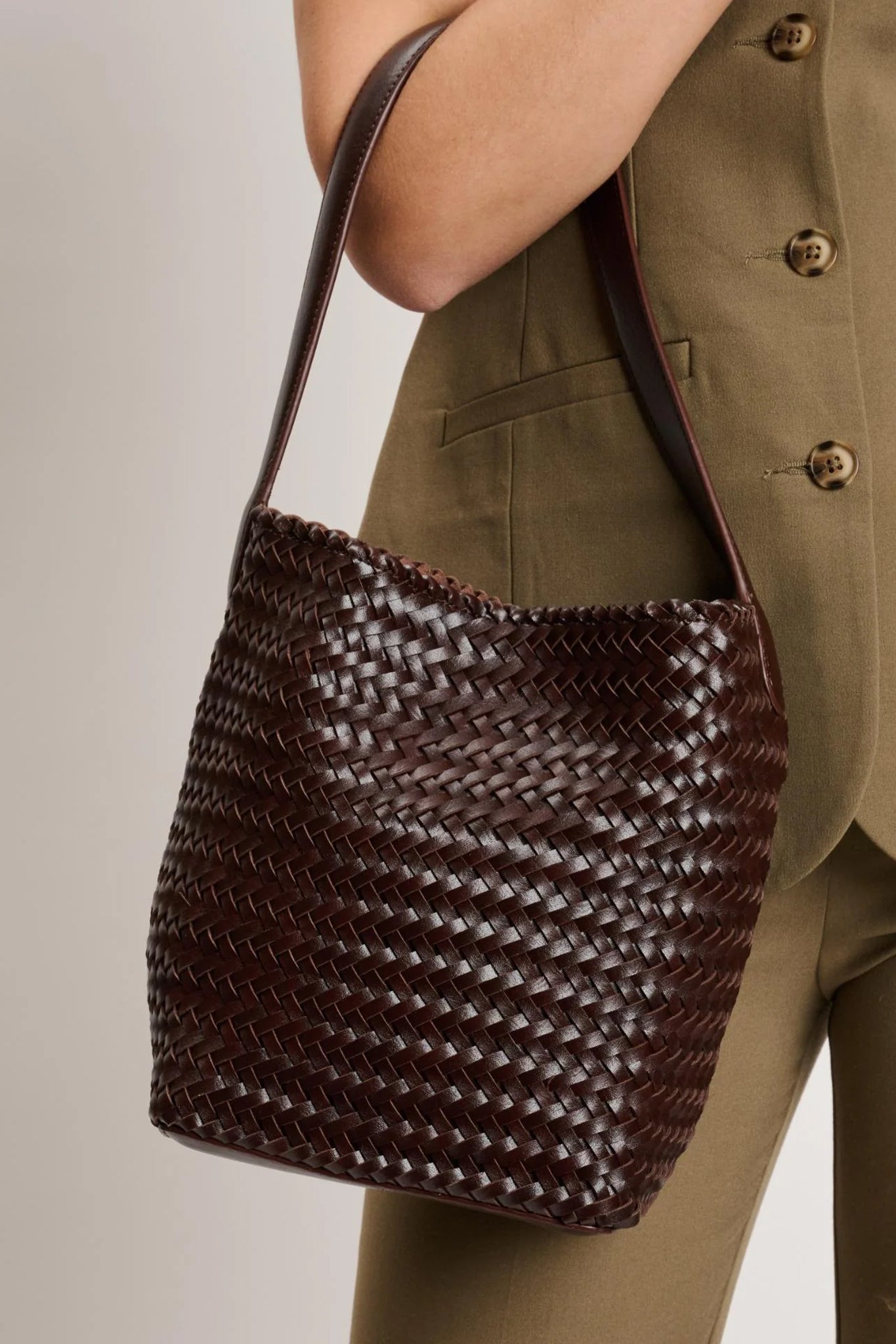 Marina Bucket Tote in Espresso