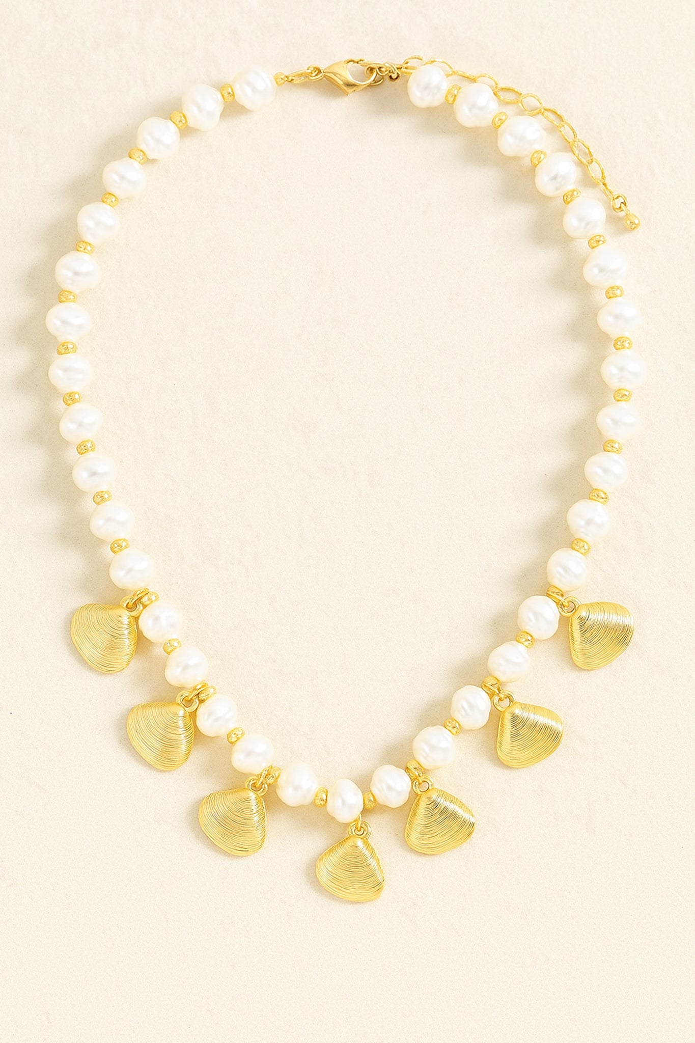 Pearl Clam Shell Charm Necklace