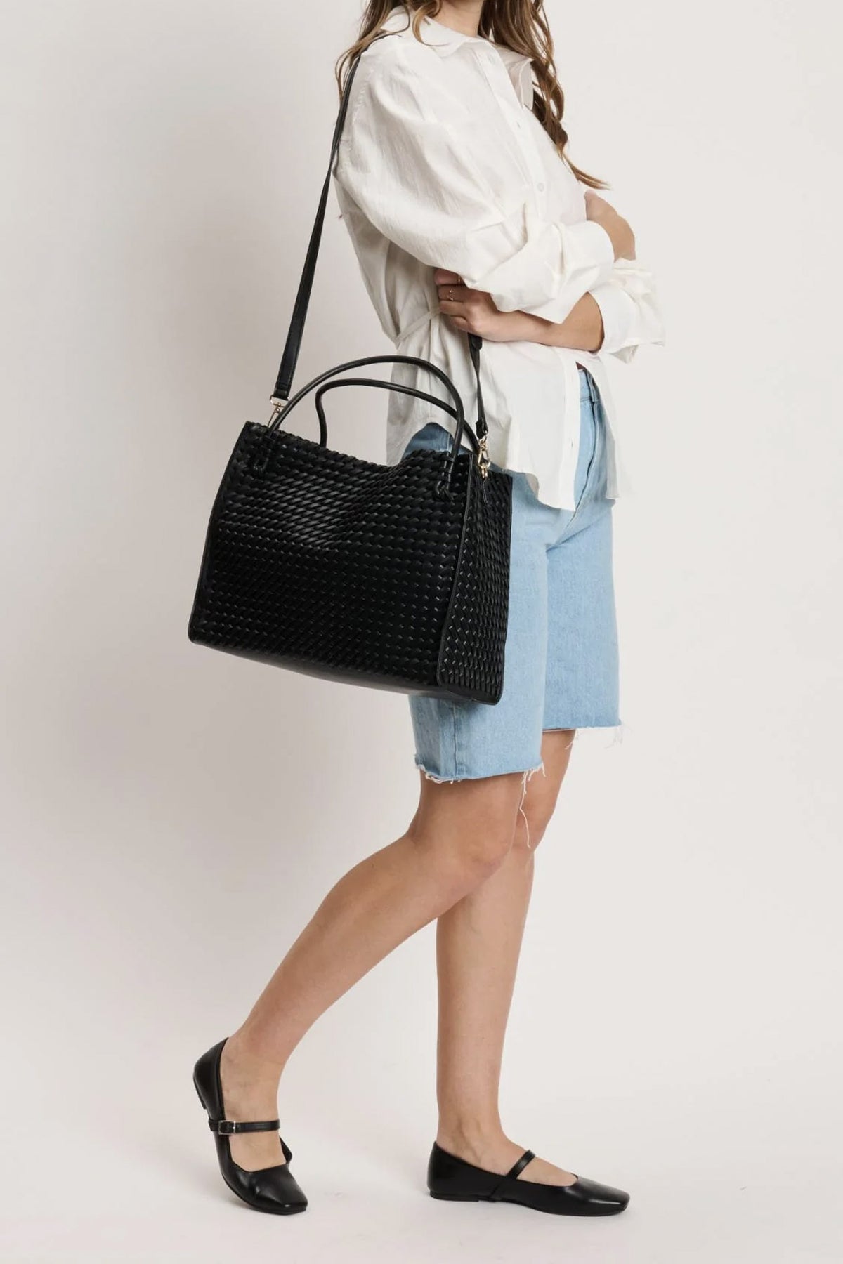 Sloane Woven Tote Bag in Black