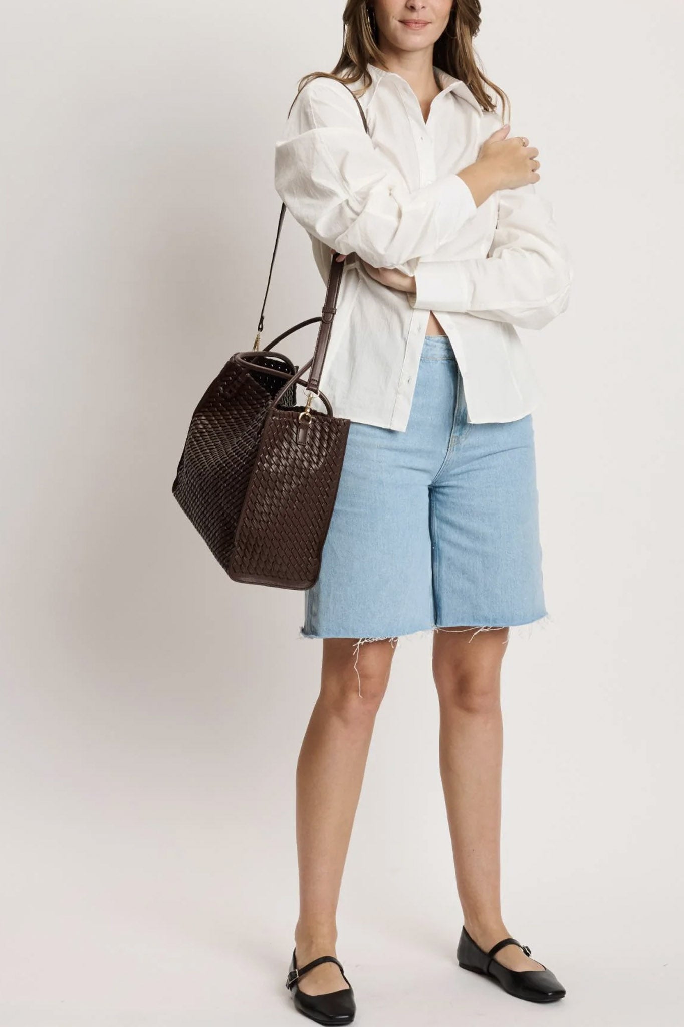 Sloane Woven Tote Bag in Chocolate
